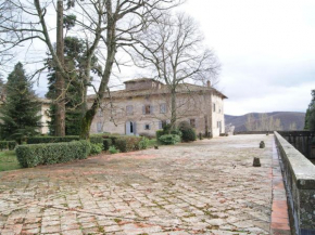 Charming cottage in a wing of an old vineyard on an estate Petrognano
